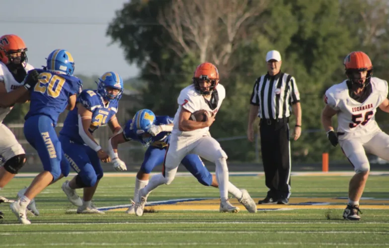 Flivvers dominate Esky in season opener
